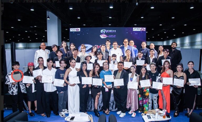 “พิธีมอบรางวัลโครงการ “e-Influencer Thailand 2024” ภายในงาน OEM Manufacturing 2024